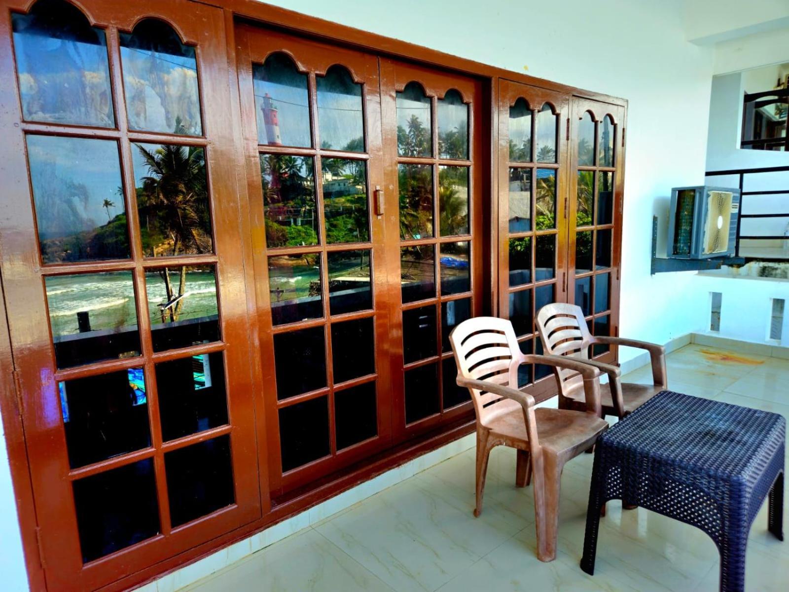 קובאלאם Orion Seaview Beach Hotel מראה חיצוני תמונה