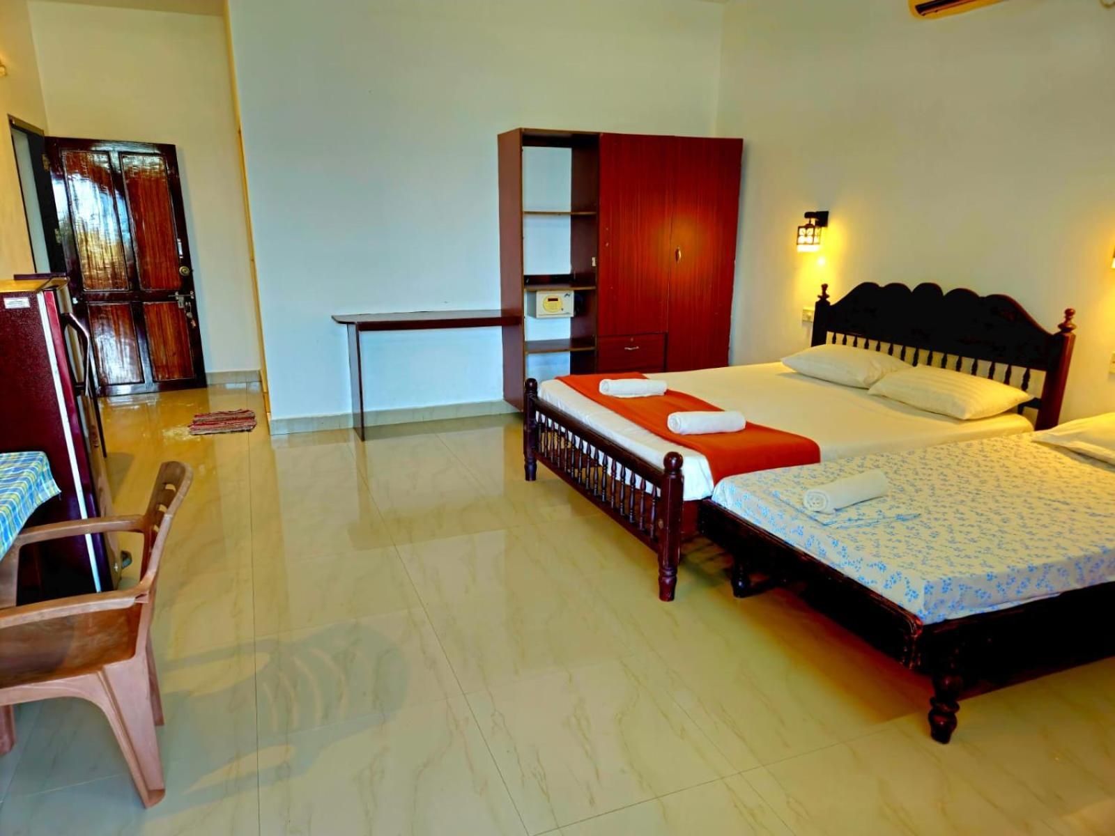קובאלאם Orion Seaview Beach Hotel מראה חיצוני תמונה