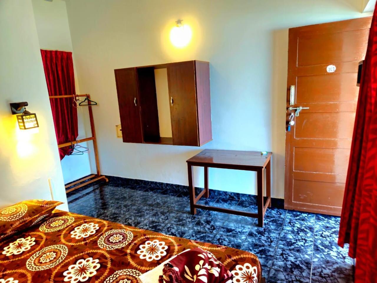 קובאלאם Orion Seaview Beach Hotel מראה חיצוני תמונה