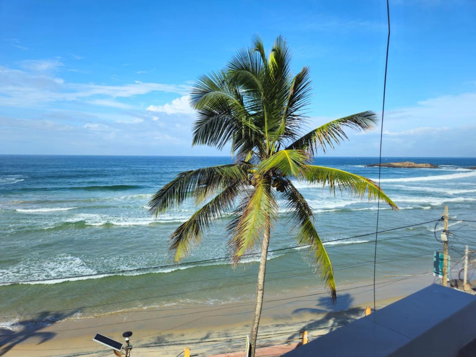 קובאלאם Orion Seaview Beach Hotel מראה חיצוני תמונה
